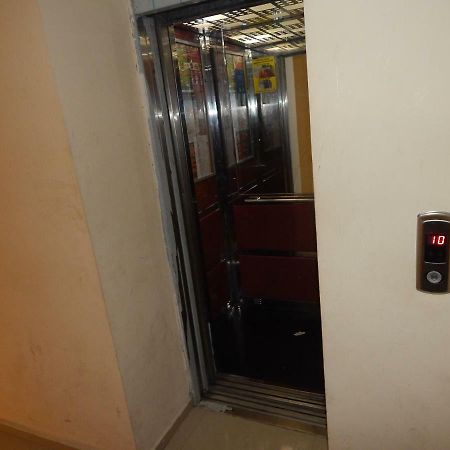 Apartment First Line From Sea บาทูมิ ภายนอก รูปภาพ