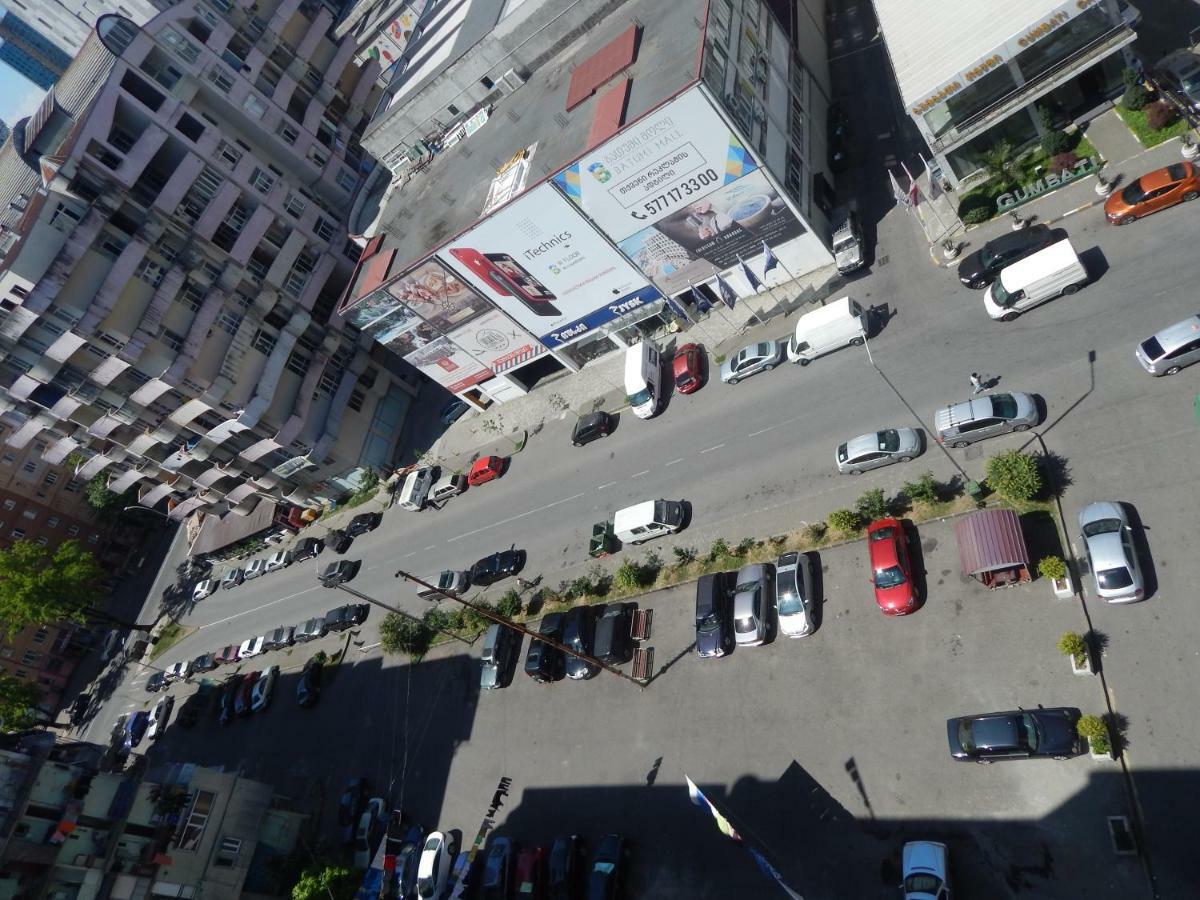 Apartment First Line From Sea บาทูมิ ภายนอก รูปภาพ